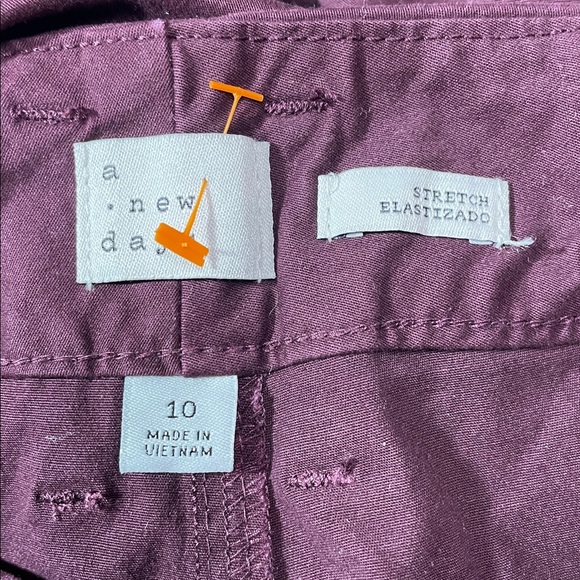 A New Day Straight Leg High Rise Woman’s Trousers Size 10 Burgundy | NWT - Picture 7 of 8